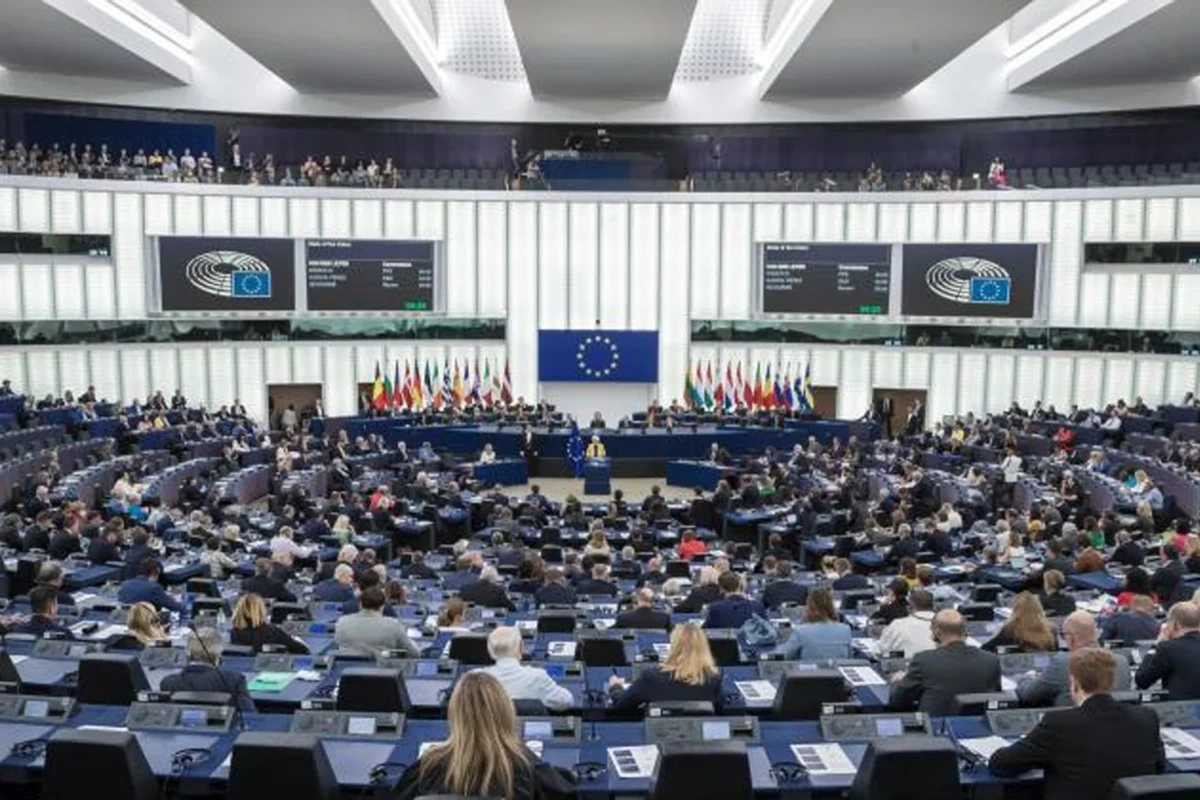 EUROPA BUSCA RESPUESTAS AL ENCARECIMIENTO DE LA ENERGÍA Y PROFUNDIZA EL DEBATE SOBRE LA INMIGRACIÓN